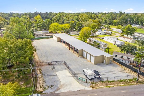 Enclosed and canopy boat and RV storage, Ponchatoula, LA